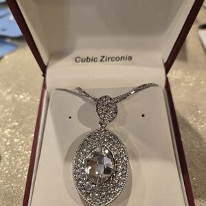 Elegant Silver Cubic Zirconia Pendant Necklace